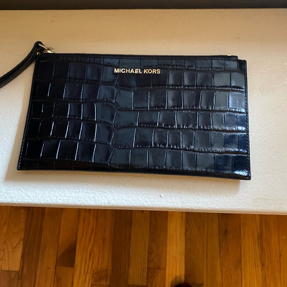 Michael Kors wristlet - used slightly